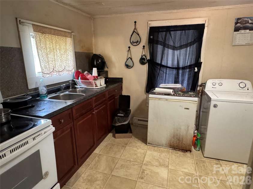 116/122/124/126 Godfrey Street, Cheraw, SC 29520.  MLS# CAR4400016, YatesRealty ID 34546. 