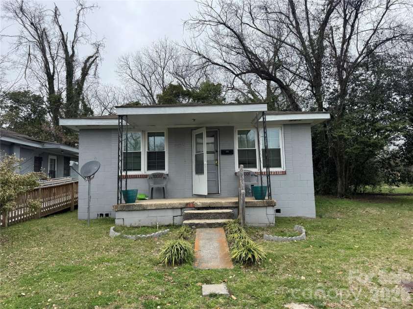 116/122/124/126 Godfrey Street, Cheraw, SC 29520.  MLS# CAR4400016, YatesRealty ID 34546. 