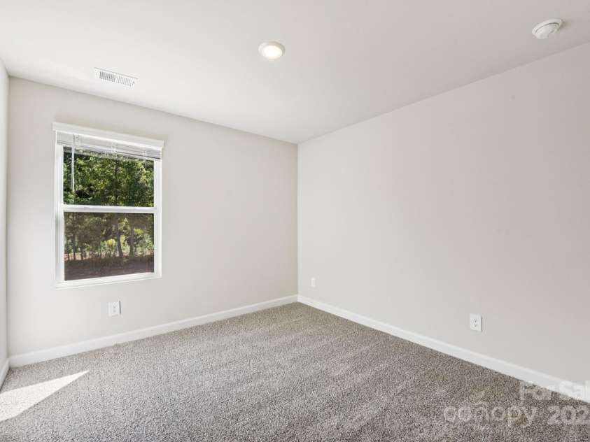 109 Ciara Place, Mooresville, NC 28117.  MLS# CAR4254748, YatesRealty ID 34547. 