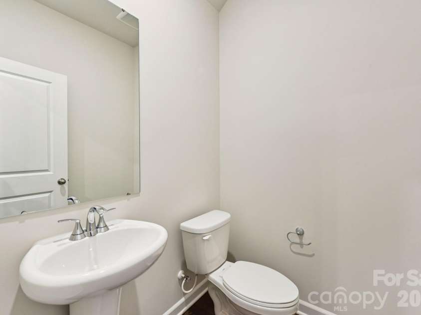 109 Ciara Place, Mooresville, NC 28117.  MLS# CAR4254748, YatesRealty ID 34547. 