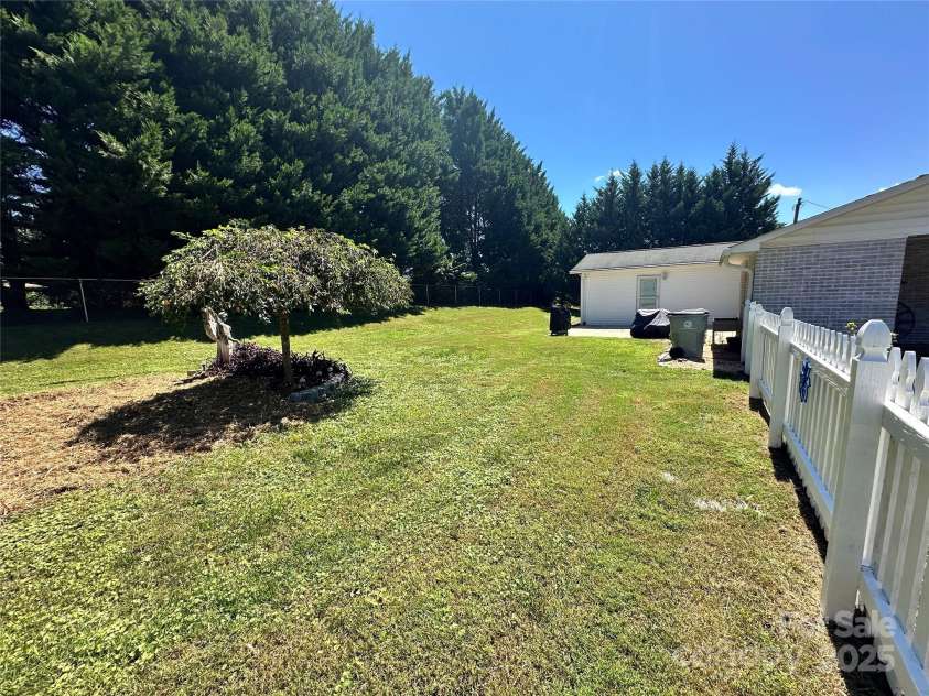 2309 Briarwood Street, Lenoir, NC 28645.  MLS# CAR4292016, YatesRealty ID 34548. Large Back Yard