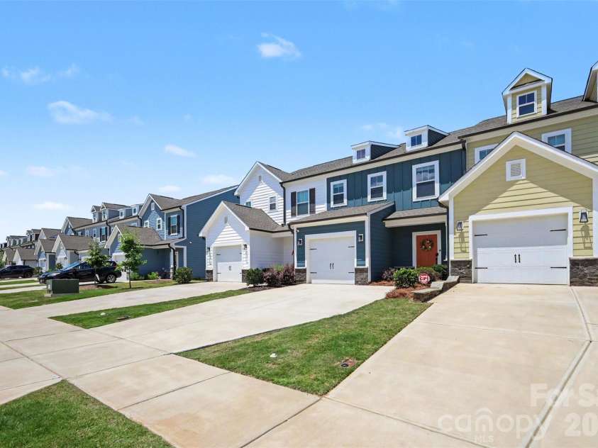 334 Drawbar Drive, Clover, SC 29710.  MLS# CAR4388541, YatesRealty ID 34549. 