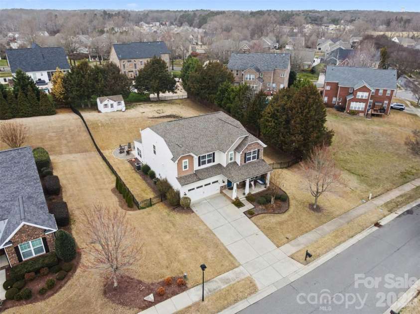 116 Glastonbury Drive, Mooresville, NC 28115.  MLS# CAR4353809, YatesRealty ID 3455. 