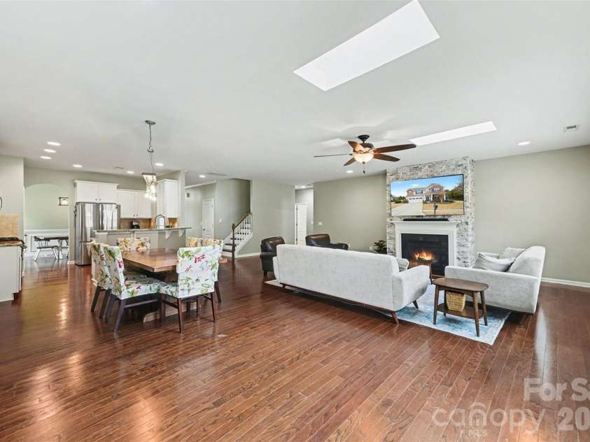 116 Glastonbury Drive, Mooresville, NC 28115.  MLS# CAR4353809, YatesRealty ID 3455. 