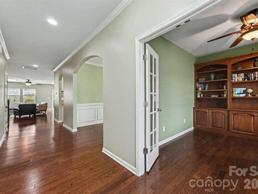 116 Glastonbury Drive, Mooresville, NC 28115.  MLS# CAR4353809, YatesRealty ID 3455. 