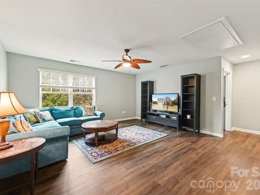 116 Glastonbury Drive, Mooresville, NC 28115.  MLS# CAR4353809, YatesRealty ID 3455. 