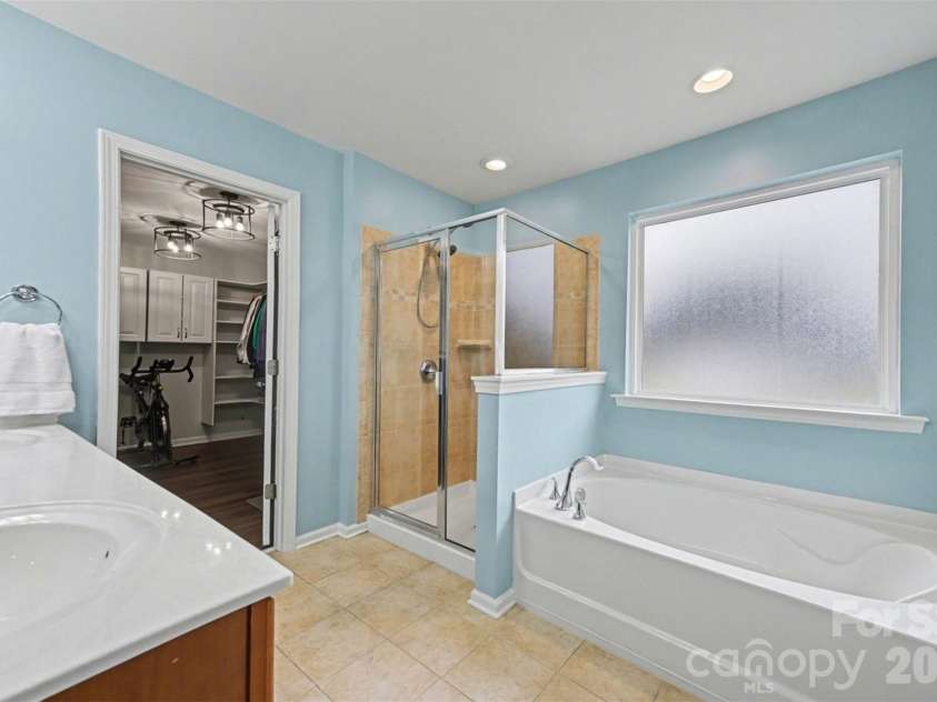 116 Glastonbury Drive, Mooresville, NC 28115.  MLS# CAR4353809, YatesRealty ID 3455. 