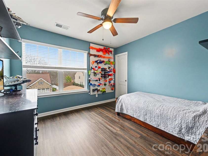 116 Glastonbury Drive, Mooresville, NC 28115.  MLS# CAR4353809, YatesRealty ID 3455. 
