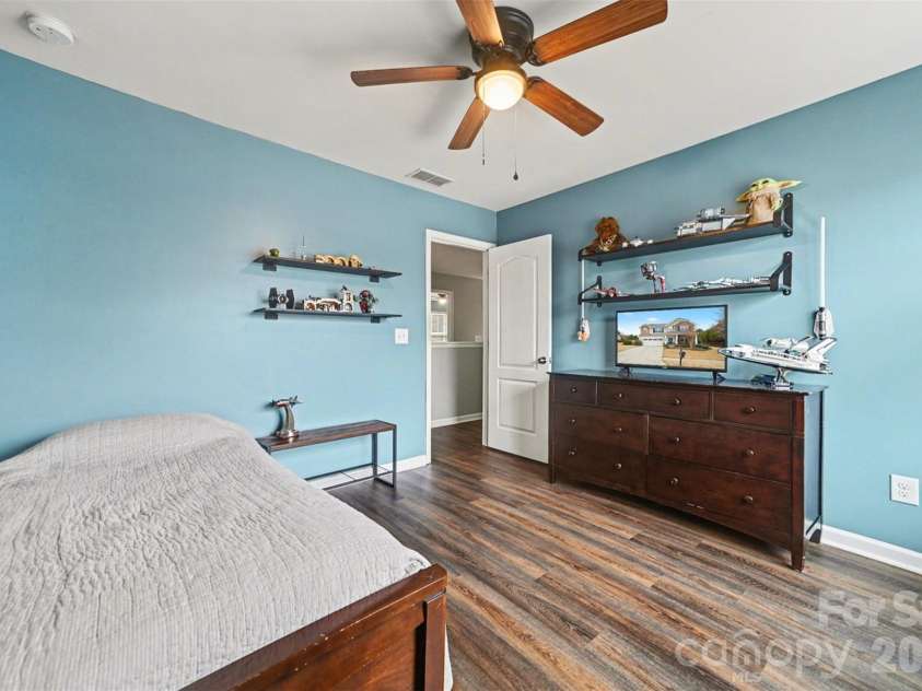 116 Glastonbury Drive, Mooresville, NC 28115.  MLS# CAR4353809, YatesRealty ID 3455. 