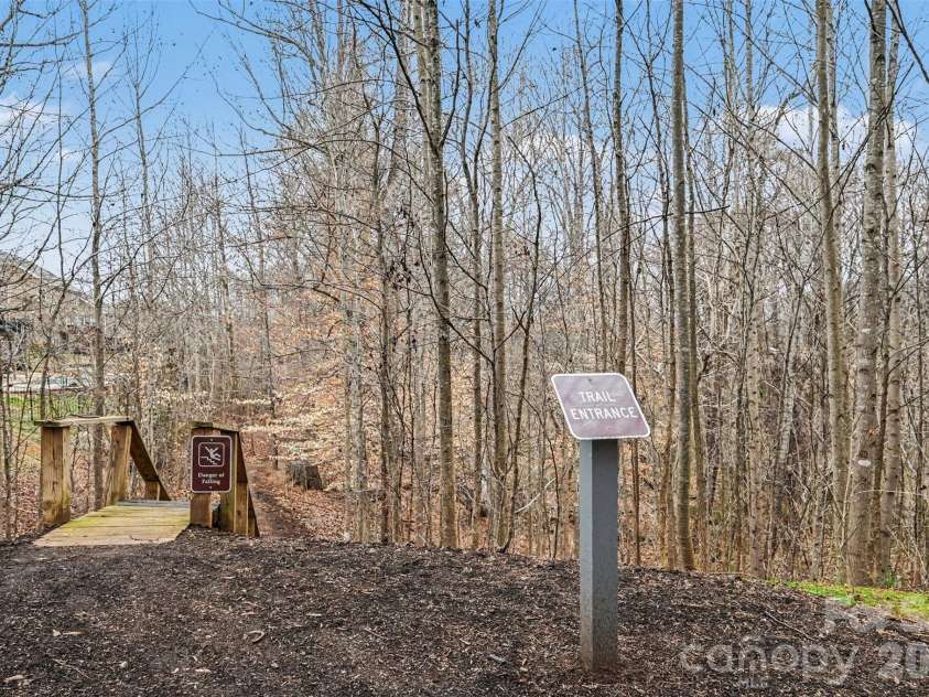 116 Glastonbury Drive, Mooresville, NC 28115.  MLS# CAR4353809, YatesRealty ID 3455. 