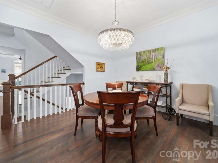 2828 Hillside Springs Drive, Charlotte, NC 28209.  MLS# CAR4337564, YatesRealty ID 3455. 