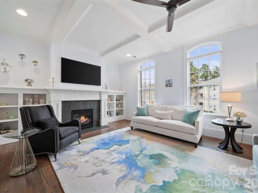 2828 Hillside Springs Drive, Charlotte, NC 28209.  MLS# CAR4337564, YatesRealty ID 3455. 