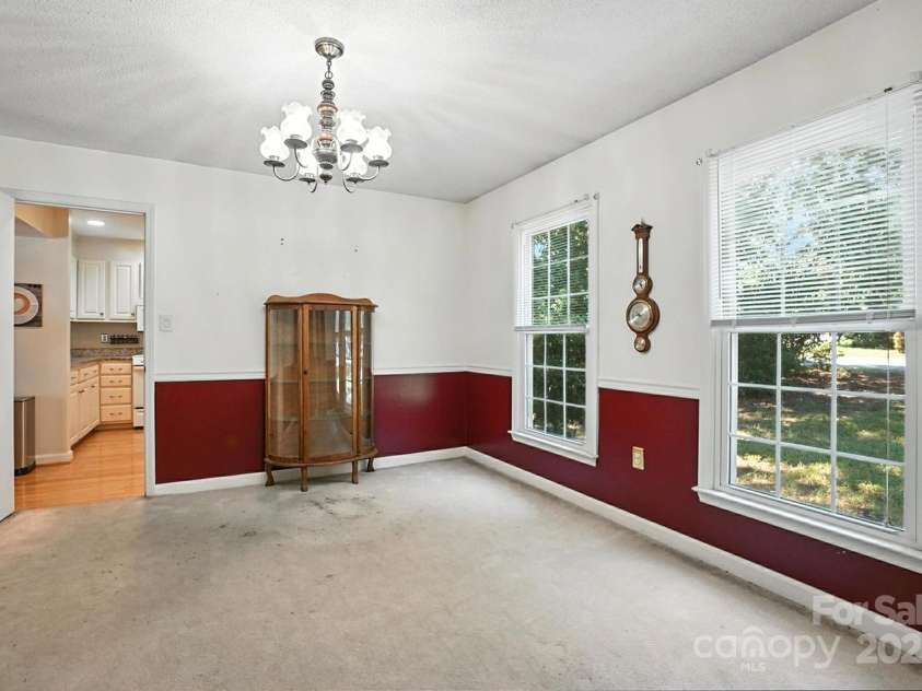 11100 Painted Tree Road, Charlotte, NC 28226.  MLS# CAR4278982, YatesRealty ID 34550. 