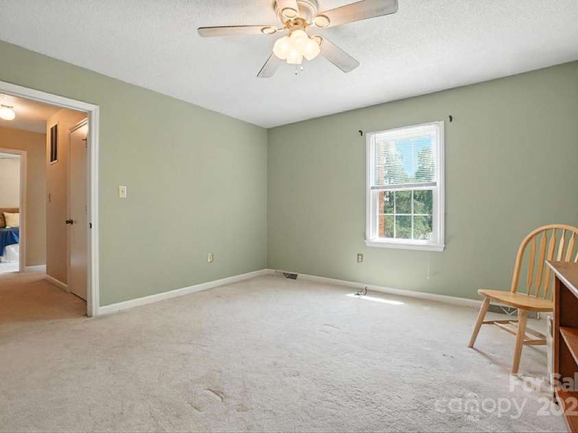 11100 Painted Tree Road, Charlotte, NC 28226.  MLS# CAR4278982, YatesRealty ID 34550. 