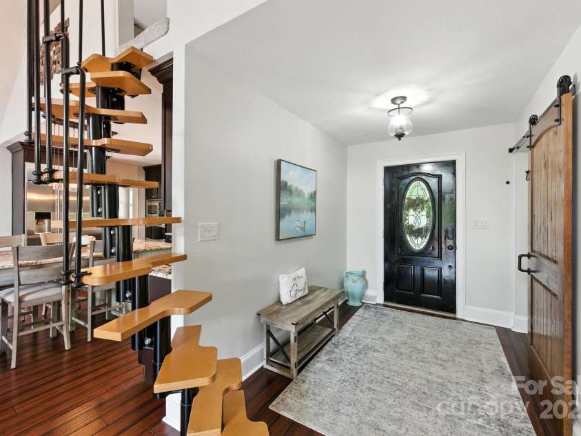 215 Barber Loop, Mooresville, NC 28117.  MLS# CAR4282282, YatesRealty ID 34552. 