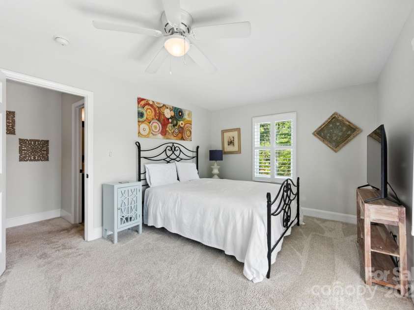 215 Barber Loop, Mooresville, NC 28117.  MLS# CAR4282282, YatesRealty ID 34552. 