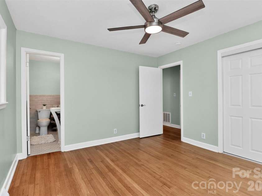 2018 Country Court, Rock Hill, SC 29732.  MLS# CAR4360982, YatesRealty ID 34553. 