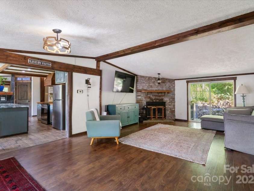 24 Libby Drive, Weaverville, NC 28787.  MLS# CAR4295450, YatesRealty ID 34553. 