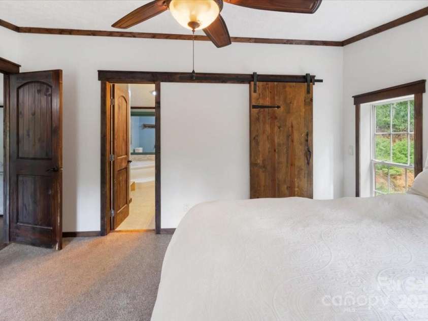 24 Libby Drive, Weaverville, NC 28787.  MLS# CAR4295450, YatesRealty ID 34553. 