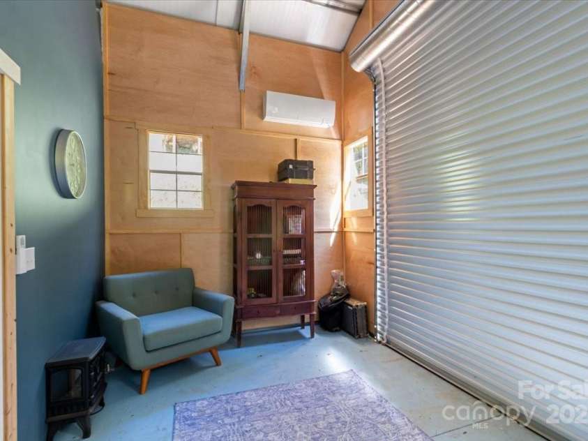 24 Libby Drive, Weaverville, NC 28787.  MLS# CAR4295450, YatesRealty ID 34553. 