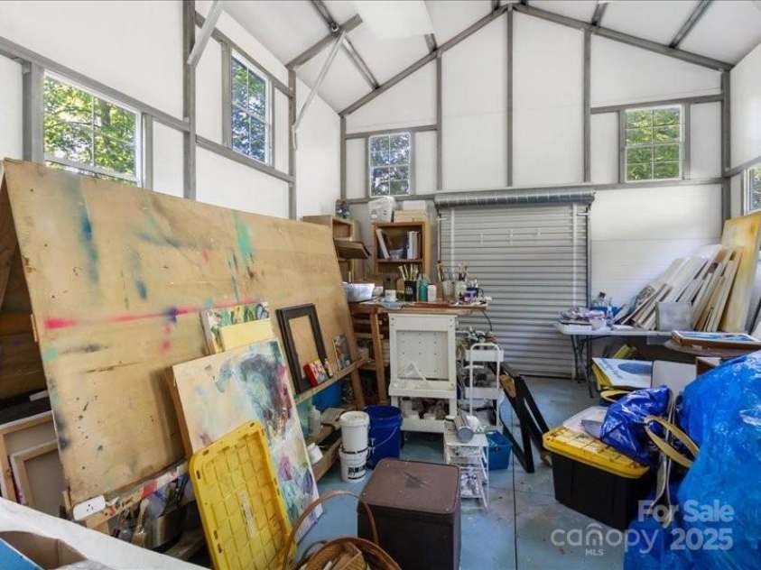 24 Libby Drive, Weaverville, NC 28787.  MLS# CAR4295450, YatesRealty ID 34553. 