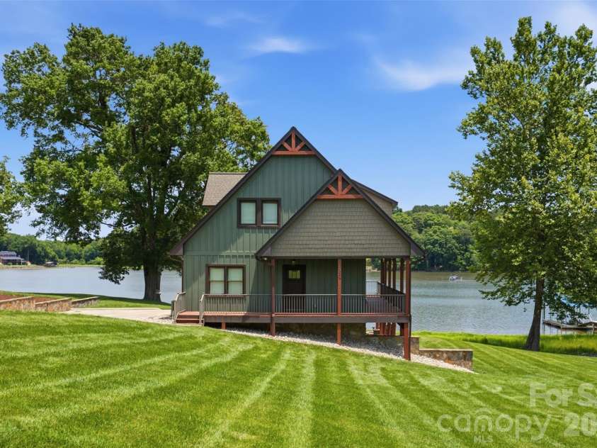 2234 Clyde Road, Catawba, NC 28609.  MLS# CAR4395359, YatesRealty ID 34554. 
