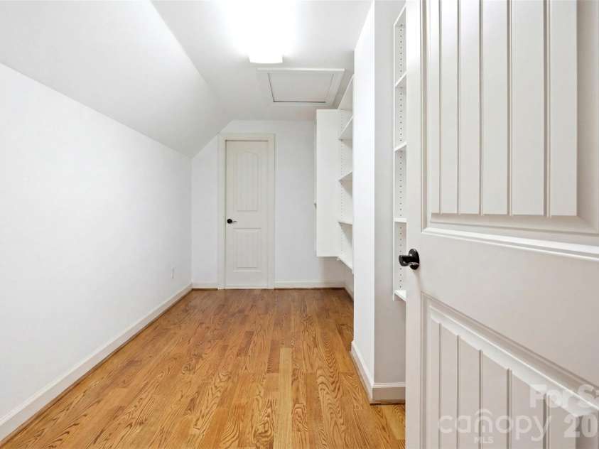 2234 Clyde Road, Catawba, NC 28609.  MLS# CAR4395359, YatesRealty ID 34554. Primary walk-in Closet