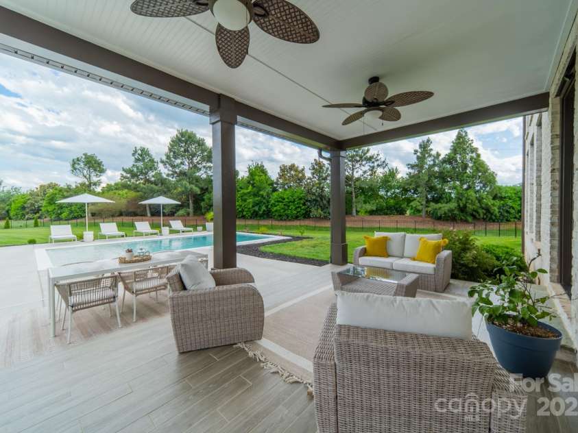8102 Rolling Fields Road, Charlotte, NC 28227.  MLS# CAR4295868, YatesRealty ID 34555. 