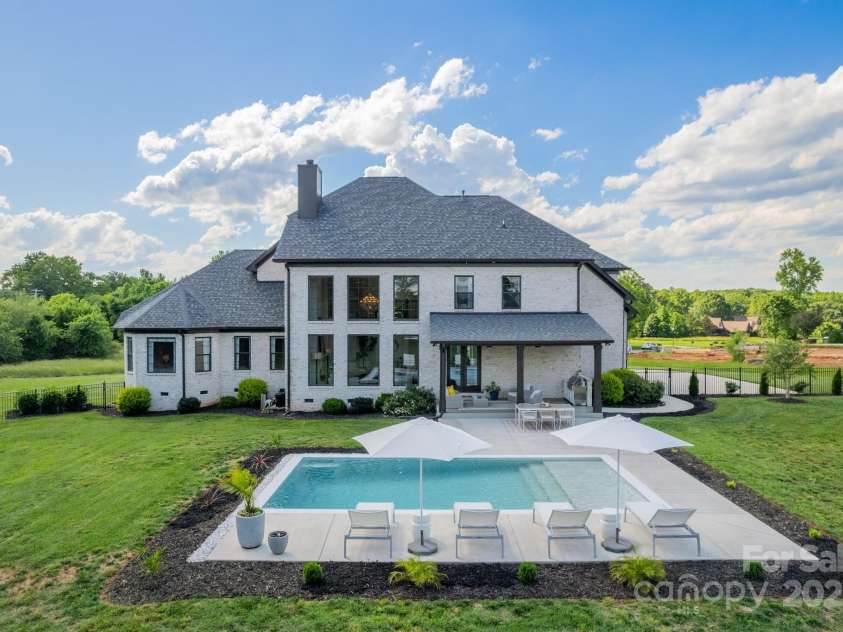8102 Rolling Fields Road, Charlotte, NC 28227.  MLS# CAR4295868, YatesRealty ID 34555. 