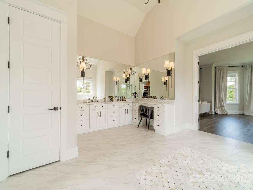 8102 Rolling Fields Road, Charlotte, NC 28227.  MLS# CAR4295868, YatesRealty ID 34555. 