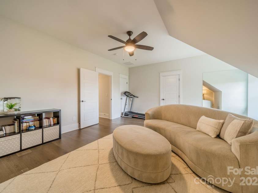 8102 Rolling Fields Road, Charlotte, NC 28227.  MLS# CAR4295868, YatesRealty ID 34555. 