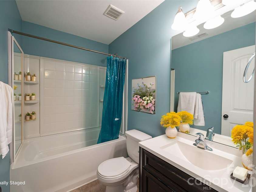 440 Danielle Way, Fort Mill, SC 29715.  MLS# CAR4396403, YatesRealty ID 34556. 