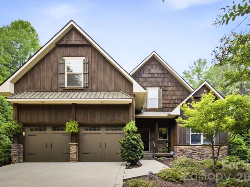 2185 Cottage Park Road, Morganton, NC 28655.  MLS# CAR4388152, YatesRealty ID 34557. 