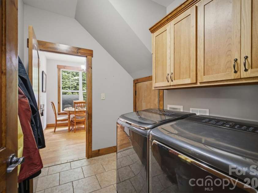 2185 Cottage Park Road, Morganton, NC 28655.  MLS# CAR4388152, YatesRealty ID 34557. 