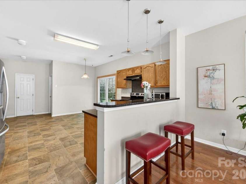 9200 Royal Highlands Court, Charlotte, NC 28277.  MLS# CAR4381895, YatesRealty ID 34558. Kitchen
