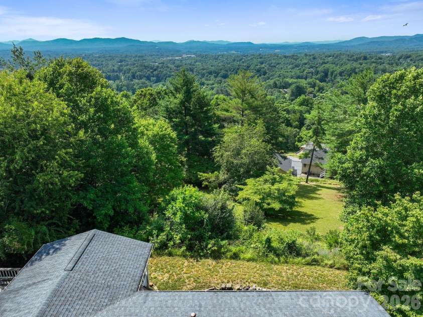 133 Spivey Mountain Road, Asheville, NC 28806.  MLS# CAR4394691, YatesRealty ID 34560. 