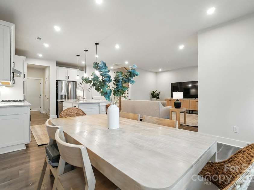 304 Ardmore Drive, Belmont, NC 28012.  MLS# CAR4286200, YatesRealty ID 34560. 