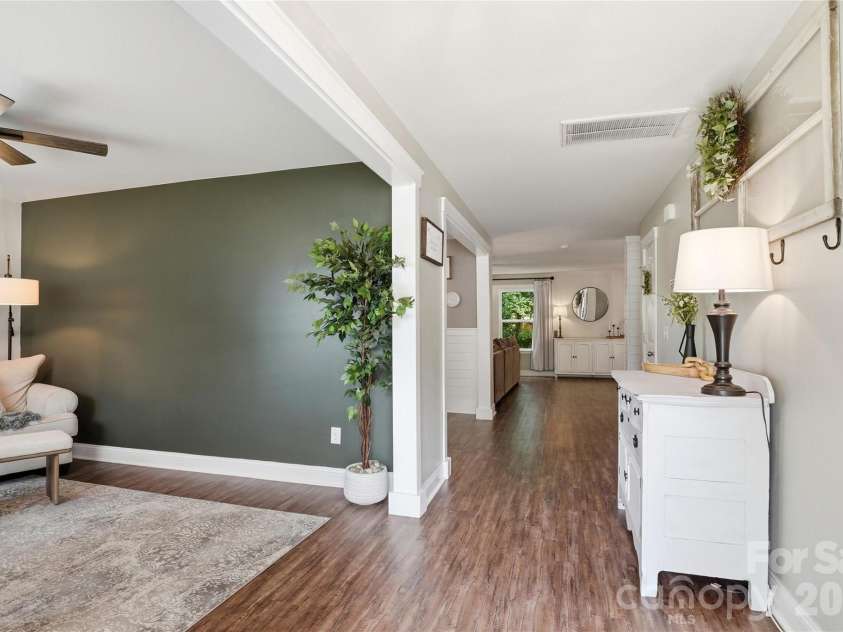 393 Wellridge Drive, Fort Mill, SC 29708.  MLS# CAR4395271, YatesRealty ID 34561. 