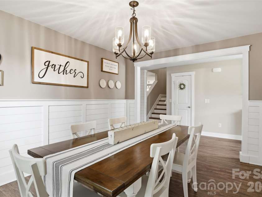 393 Wellridge Drive, Fort Mill, SC 29708.  MLS# CAR4395271, YatesRealty ID 34561. Formal Dining