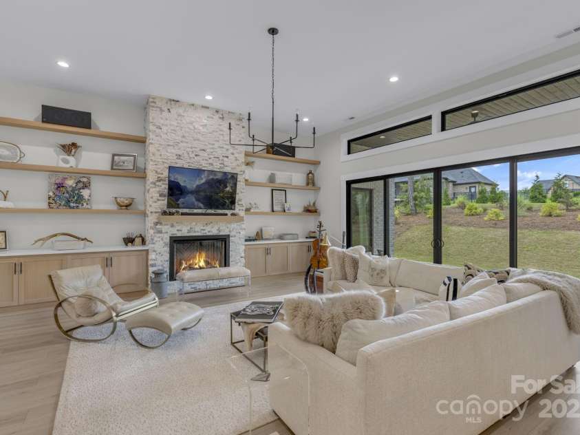 416 World Tour Drive, Inman, SC 29349.  MLS# CAR4292661, YatesRealty ID 34561. 