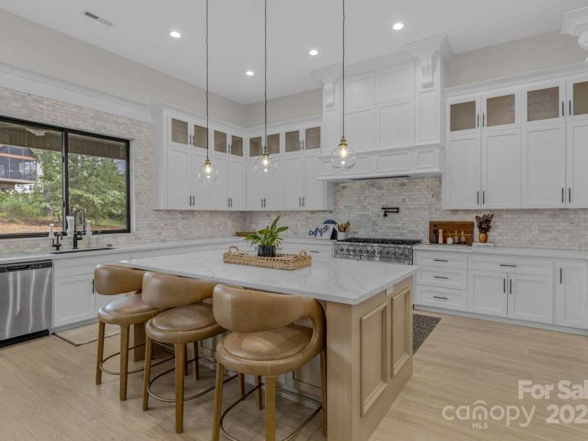 416 World Tour Drive, Inman, SC 29349.  MLS# CAR4292661, YatesRealty ID 34561. 