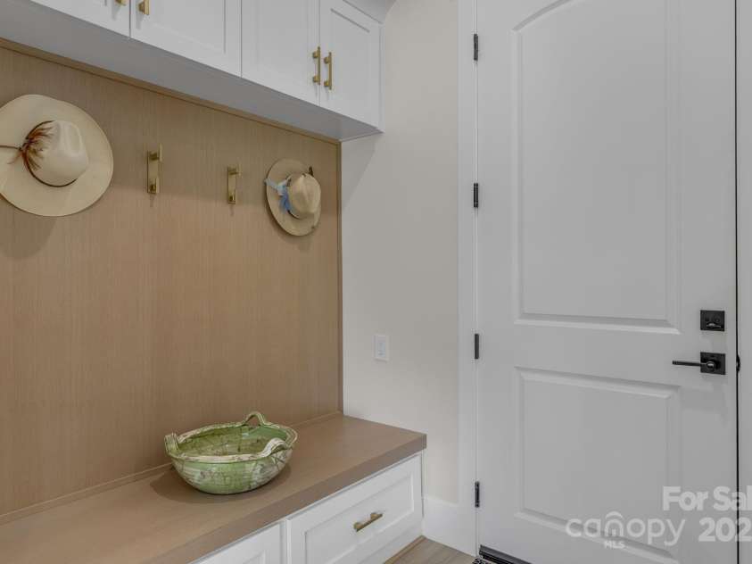 416 World Tour Drive, Inman, SC 29349.  MLS# CAR4292661, YatesRealty ID 34561. 