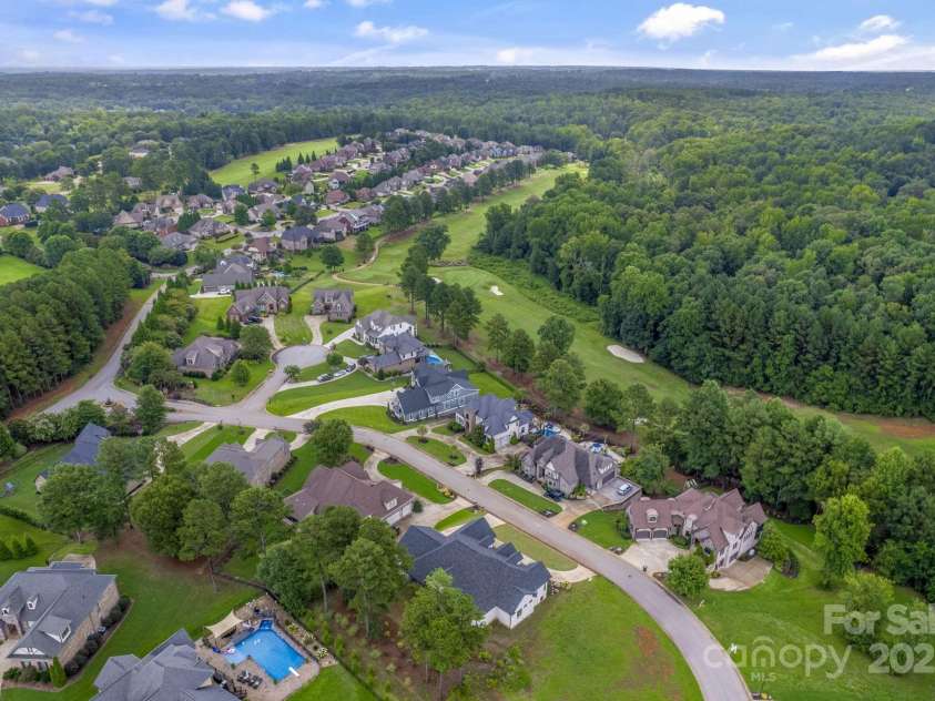 416 World Tour Drive, Inman, SC 29349.  MLS# CAR4292661, YatesRealty ID 34561. 