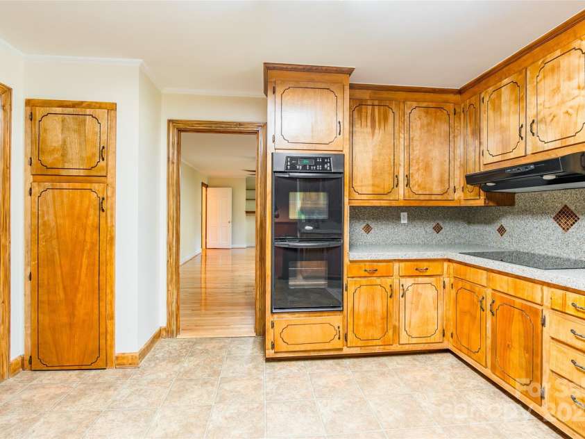 145 Heritage Lane, Salisbury, NC 28147.  MLS# CAR4293827, YatesRealty ID 34562. 