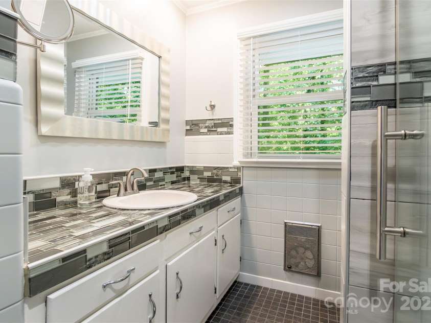 145 Heritage Lane, Salisbury, NC 28147.  MLS# CAR4293827, YatesRealty ID 34562. 