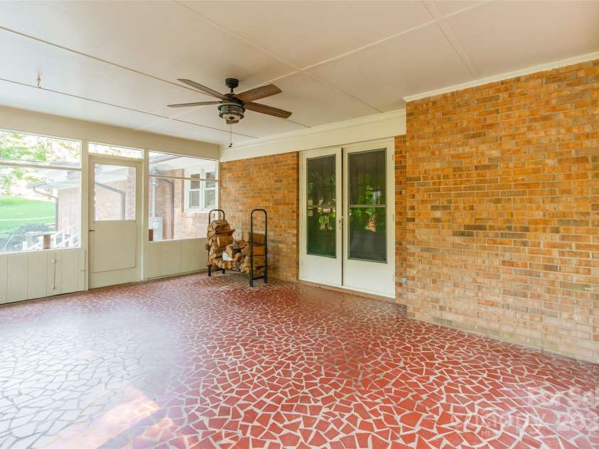 145 Heritage Lane, Salisbury, NC 28147.  MLS# CAR4293827, YatesRealty ID 34562. 