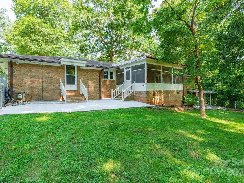 145 Heritage Lane, Salisbury, NC 28147.  MLS# CAR4293827, YatesRealty ID 34562. 
