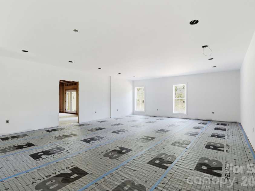5762 Jeremiah Court, Hickory, NC 28601.  MLS# CAR4395316, YatesRealty ID 34562. 
