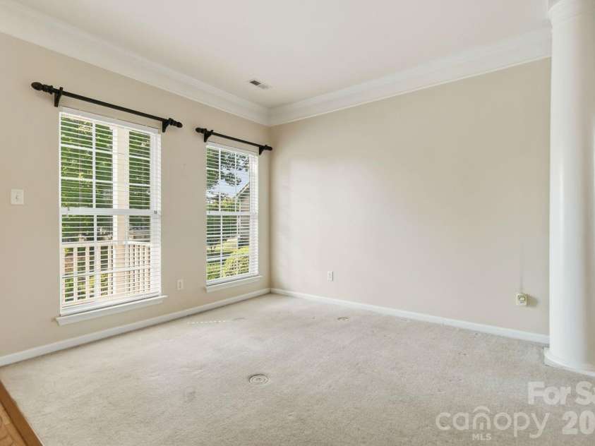 2017 Legend Creek Lane, Charlotte, NC 28227.  MLS# CAR4394554, YatesRealty ID 34563. 