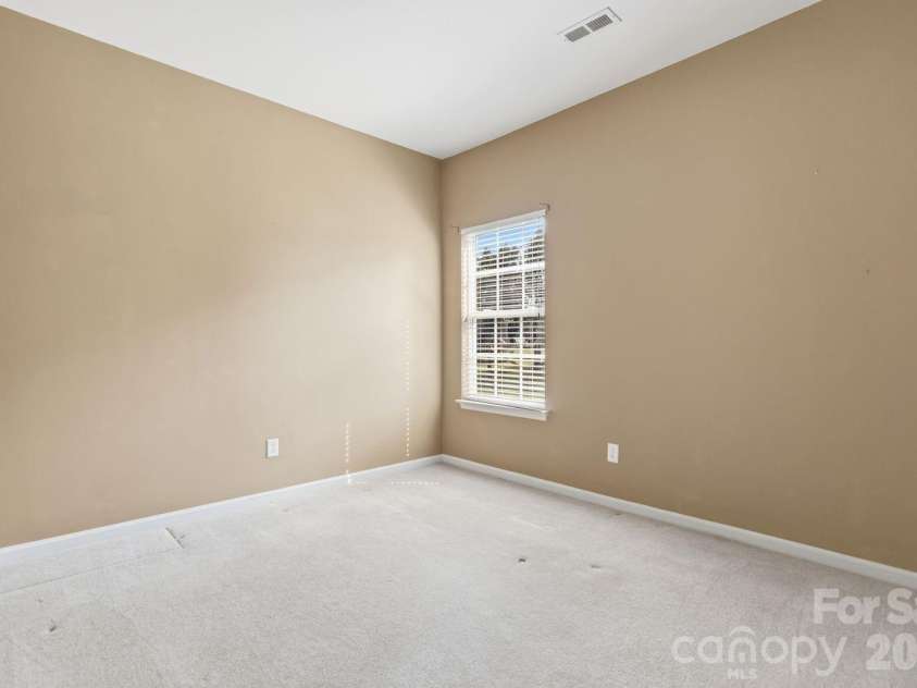 2017 Legend Creek Lane, Charlotte, NC 28227.  MLS# CAR4394554, YatesRealty ID 34563. 